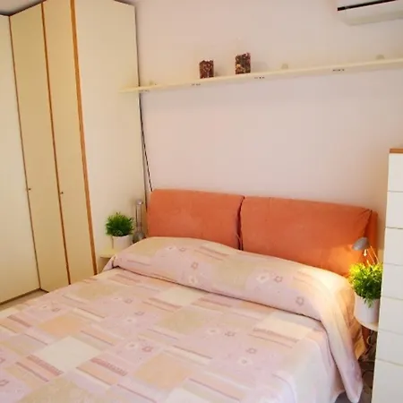 Lina's Apartment